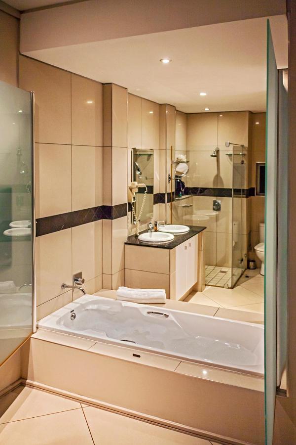 Durban Point Waterfront, 304 The Quays Apartment ภายนอก รูปภาพ